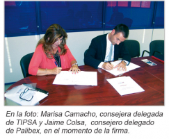Acto de firma del acuerdo entre TIPSA y Palibex